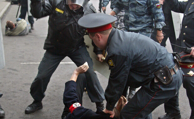Cremlino, legittimo arruolamento partecipanti a proteste
