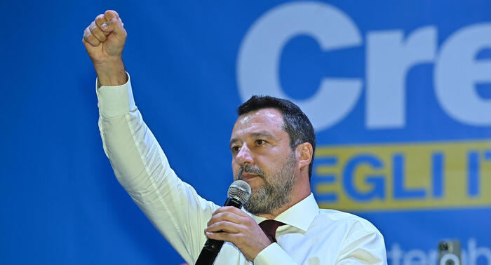 Elezioni: Salvini, serve scostamento e chi dice no sbaglia