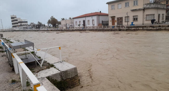 Maltempo: P. Civile, 400 millimetri di pioggia in 2-3 ore