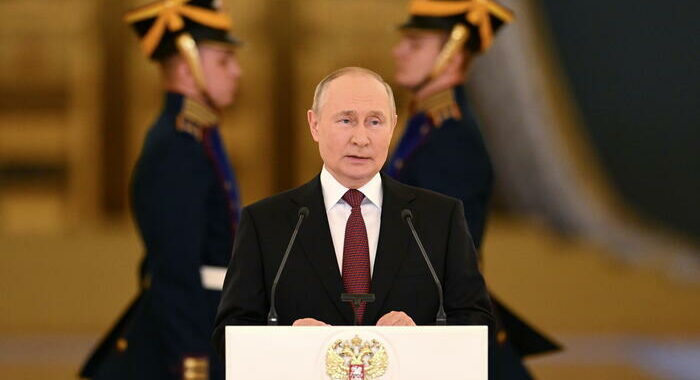 Media, possibile oggi discorso di Putin alla nazione