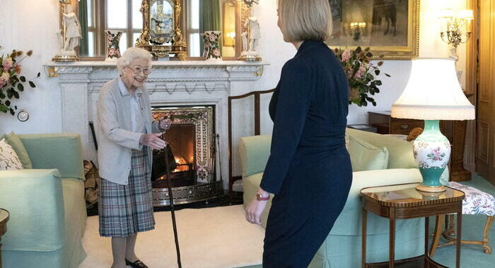 Regina: Truss, una dei più grandi leader di sempre