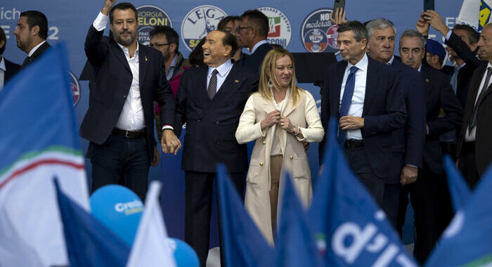 Salvini, Bruxelles si metta cuore in pace, votano gli italiani