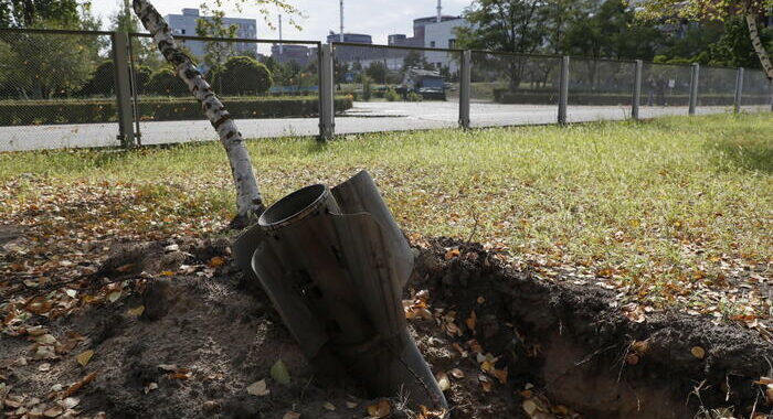 Ucraina: missile russo su Zaporizhzhia, vittime