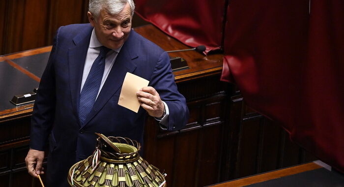 Camera: Tajani, Fi voterà Lorenzo Fontana