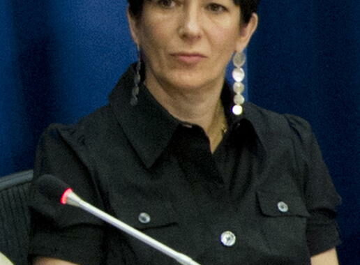 Epstein: Ghislaine Maxwell, il principe Andrea è un caro amico