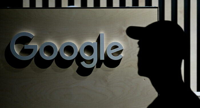 India, Google multato da Antitrust per 160 milioni dollari