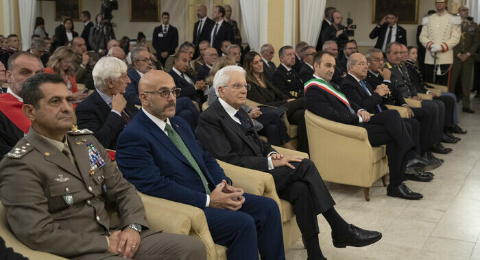 Mattarella, in Europa pace e sicurezza messe a rischio