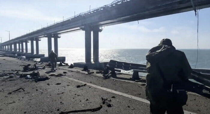 Mosca, sul ponte della Crimea 22.770 chili di esplosivo