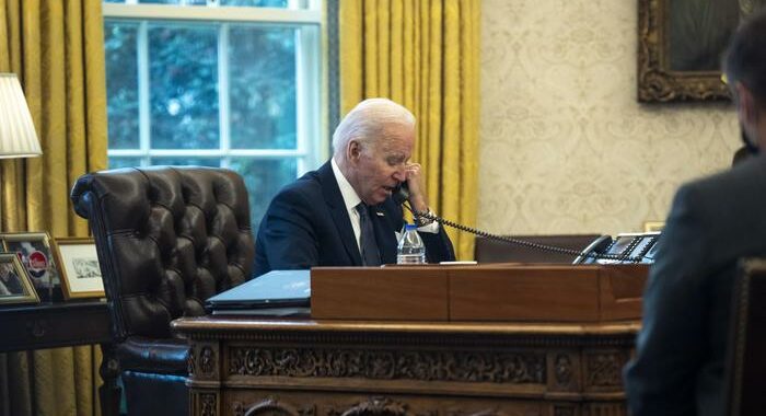 Nbc, Biden irritato da una telefonata con Zelensky