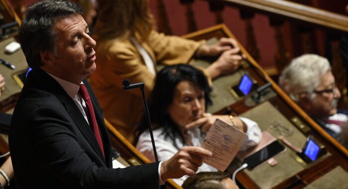 Terzo polo: Renzi, presidenza Commissioni è diritto no inciucio