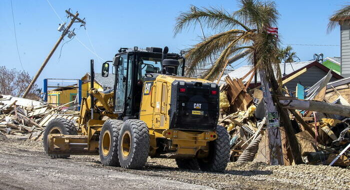 Uragano Ian, sale a 107 bilancio morti Florida e Nord Carolina