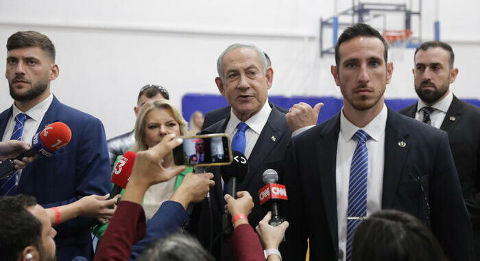 Israele: voto, dopo metà seggi Likud rafforza vantaggio