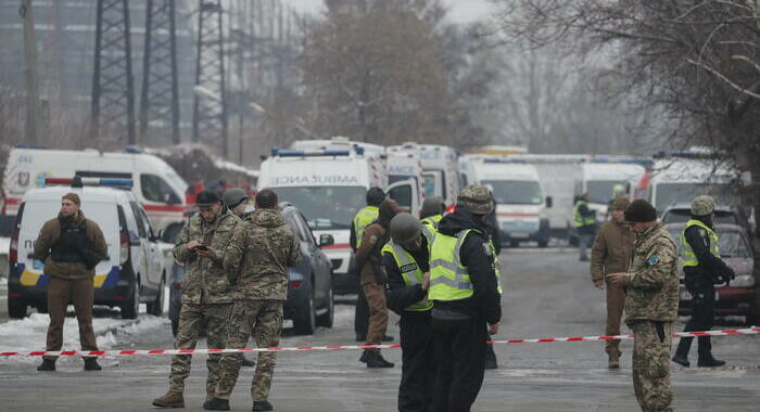 Kiev, 10 civili uccisi dai missili russi di ieri nel Paese