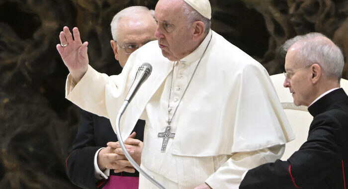 Protesta ambasciatore russo in Vaticano per parole del Papa