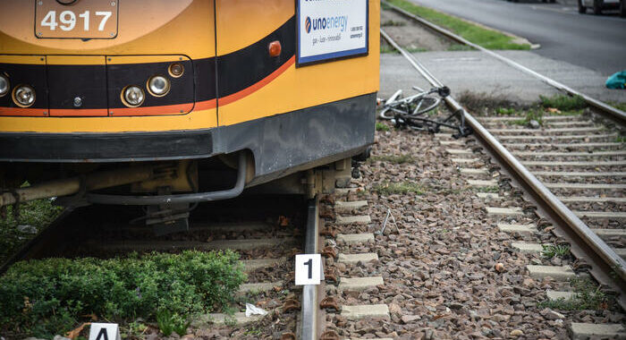 Ragazzino ucciso da tram, pm: ‘Omicidio stradale colposo’