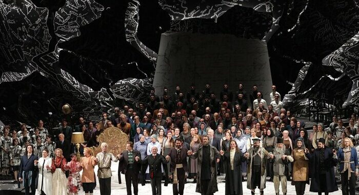Alla Scala 13 minuti di applausi per Boris Godunov