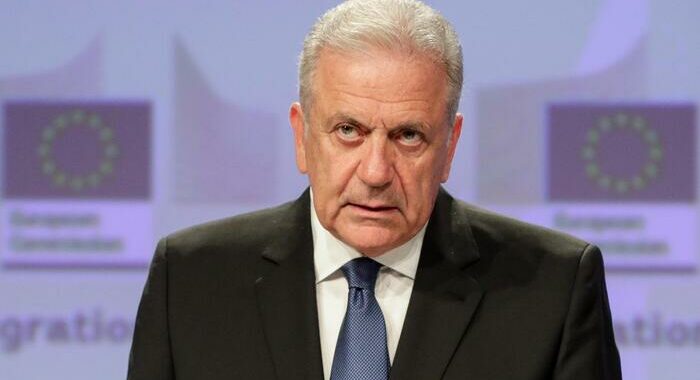 Avramopoulos, partecipazione a ong Panzeri approvata da Ue