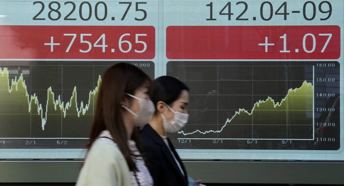 Borsa: Tokyo, apertura in rialzo (+0,24%)