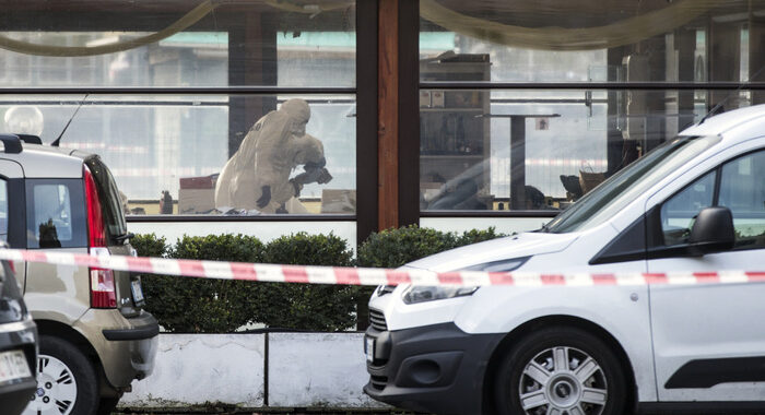 Campiti in silenzio sui punti chiave della sparatoria a Roma