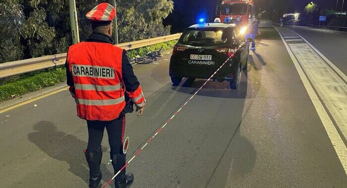 Ciclista travolto e ucciso da auto pirata a Cagliari