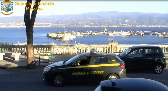 Droga: traffico su asse Sicilia-Calabria, 54 arresti