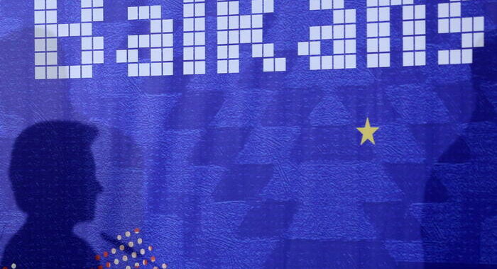 Fonti Ue, Consiglio concede status candidato alla Bosnia