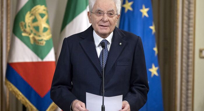 Mattarella, in Iran superato ogni limite,non accantonare il tema