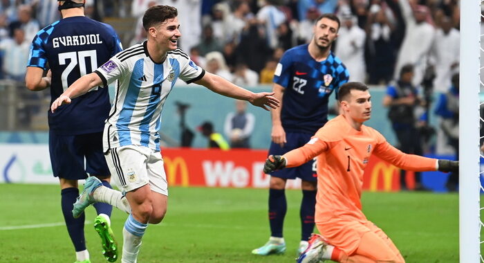 Mondiali: Argentina-Croazia 3-0, Albiceleste in finale