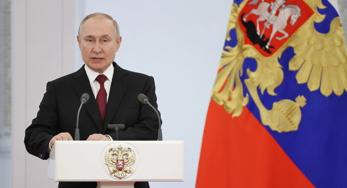 Putin ammette, problemi logistici nell’operazione militare