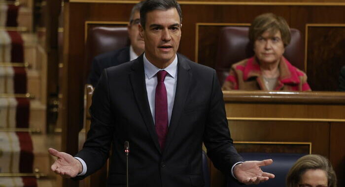 Spagna: media, a novembre busta-bomba anche per Sánchez