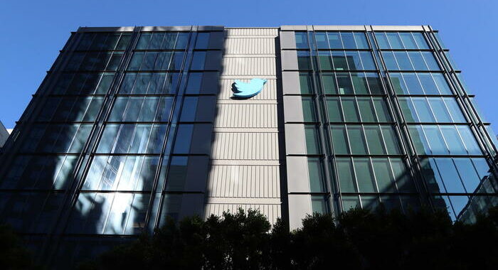 Twitter, più intelligenza artificiale contro i post vietati