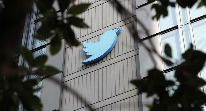 Twitter, promuovere e proteggere la conversazione pubblica