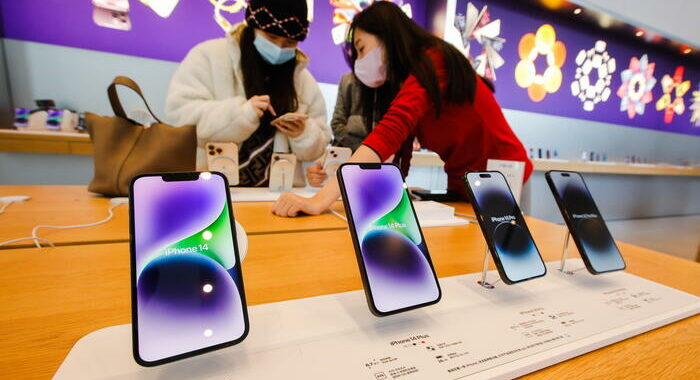 Apple pronta ingaggio rivale di Foxconn per iPhone in Cina
