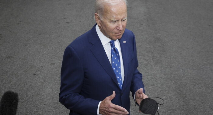 Biden, caos repubblicani su voto speaker imbarazzante