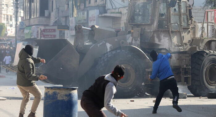 Deceduto miliziano ferito a Jenin, 10 i morti in scontri giovedì