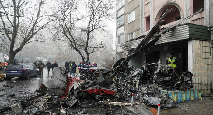 Kiev,elicottero cade vicino asilo, morti ministro e altri 17