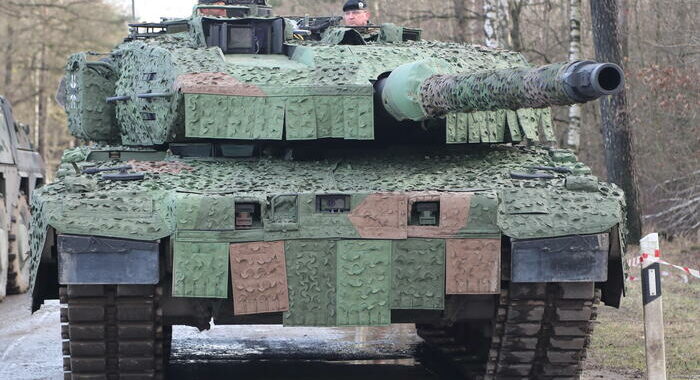 La Norvegia invierà carri armati Leopard 2 in Ucraina