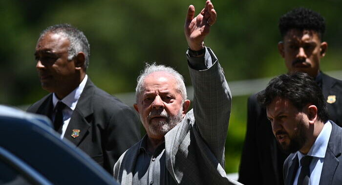 Lula ha giurato come nuovo presidente del Brasile