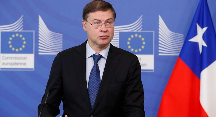 Patto stabilità: Dombrovskis, revisione entro il semestre