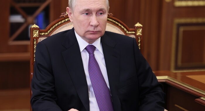 Putin, ‘risolveremo problemi forniture a forze in Ucraina’