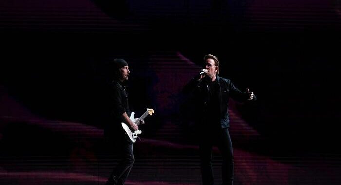 U2, il 17 marzo esce l’album Songs Of Surrender