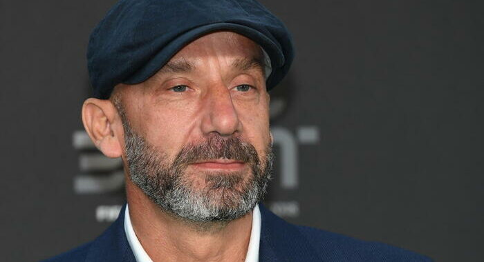 Vialli, media: celebrati a Londra funerali in forma privata