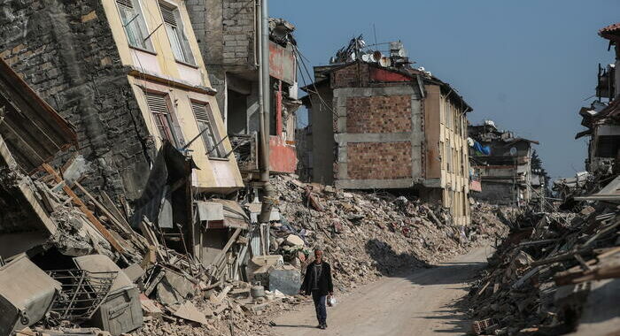 Banca Mondiale, in Turchia danni per 34 mld per il sisma