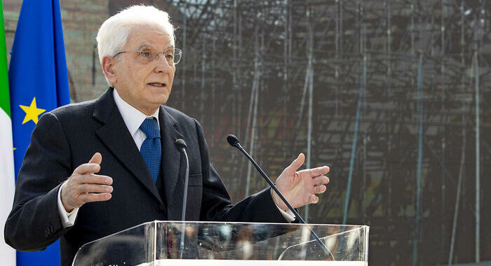 Mattarella, stampa non può essere soggetta a censure