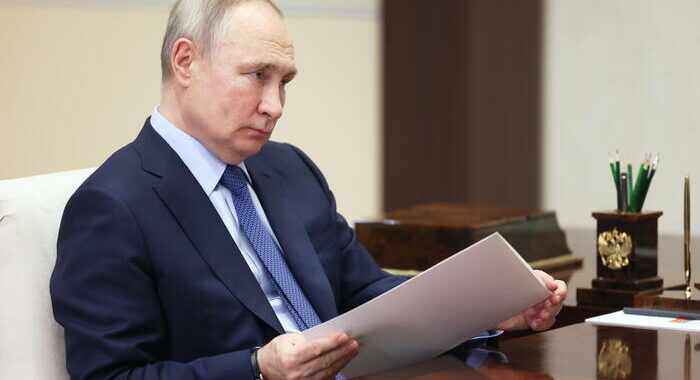 Putin cancella linee politica estera del 2012 con Ue-Nato