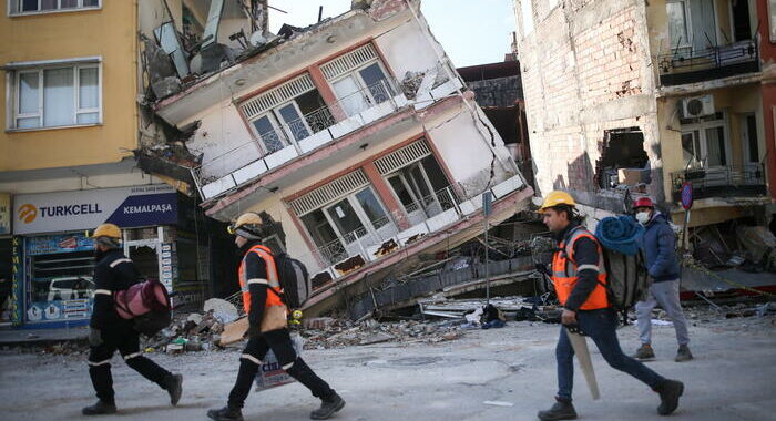 Sisma Turchia-Siria: 22.375 i morti