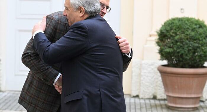 Tajani vede Kuleba, posizione Italia su Kiev mai cambiata