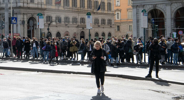 Tpl: domani stop bus, metro e treni per sciopero di 24 ore