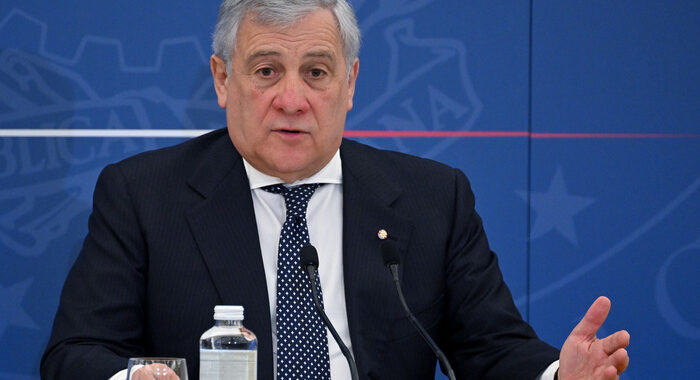 Ucraina: Tajani, mi auguro che arrivi tavolo pace nel 2023
