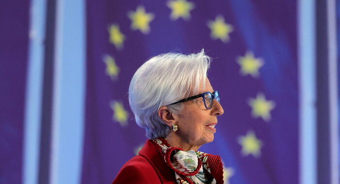 Bce:Lagarde, monitoriamo mercato, pronti a fornire liquidità